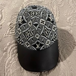Louis Vuitton cap
